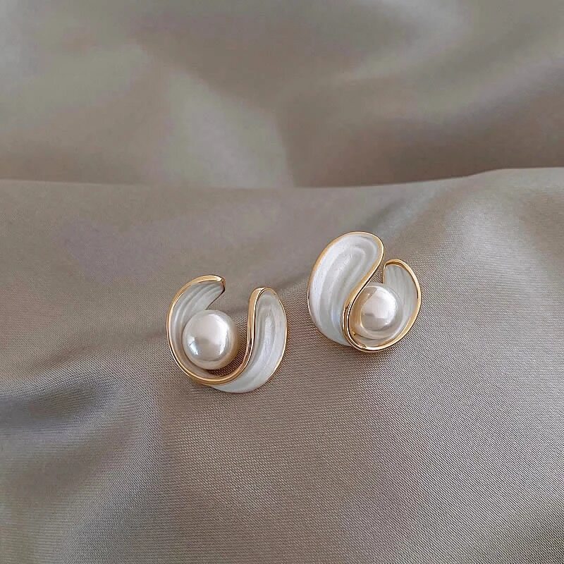 Boucles d'oreilles Antoinette Luxe en Opale Blanche