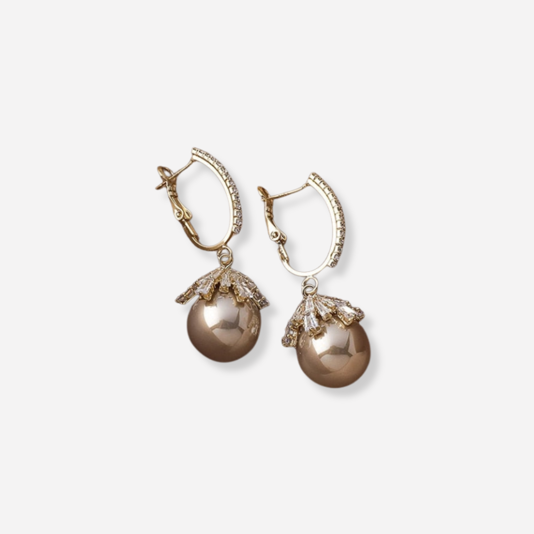 Boucles d'oreilles Malia en forme de goutte avec perle