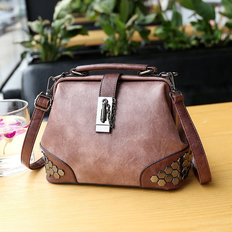 Sac à bandoulière pour femme en cuir vintage