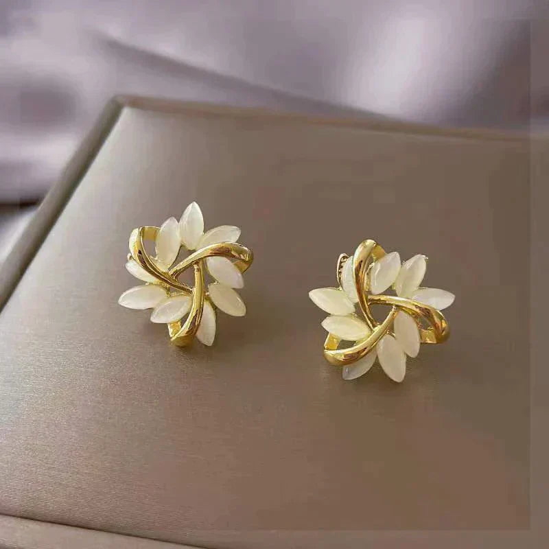 Boucles d'oreilles Sonja Luxe en Opale Blanche